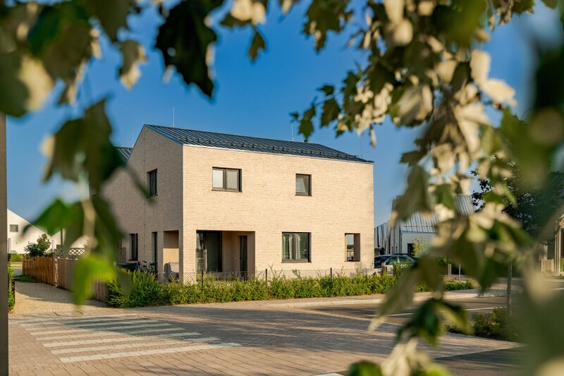 Ilfov Case langa lac, zona verde  Metrou 20 min Acces rapid Bucuresti C6