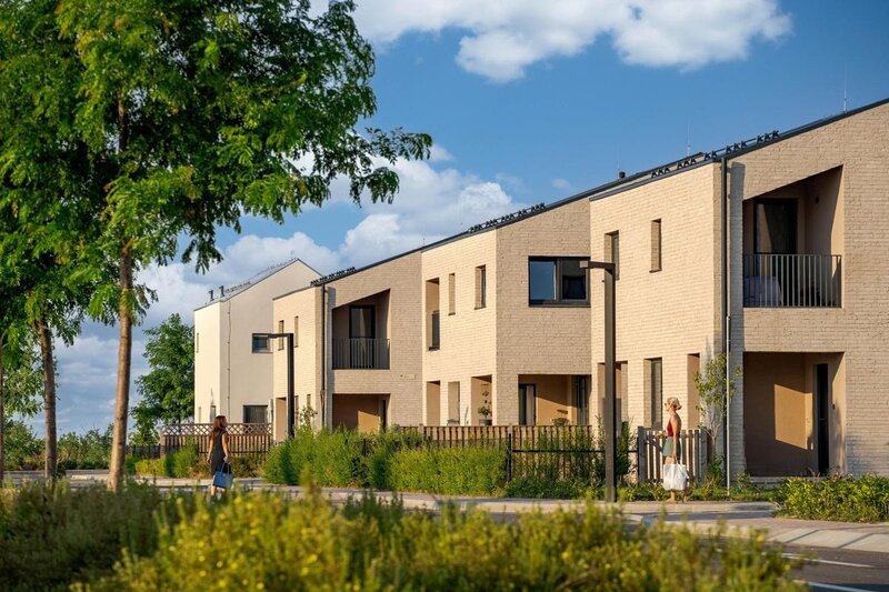 Ilfov Case langa lac, zona verde  Metrou 20 min Acces rapid Bucuresti C6